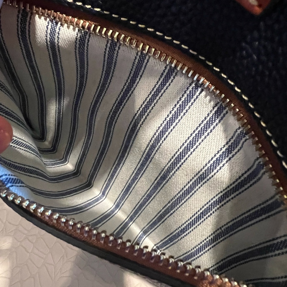 Dooney & Bourke Blue and Brown Shoulder Bag - Picture 5 of 5